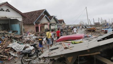 Photo of Las olas de tsunami provocan más de 420 muertos