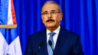 Photo of Presidente Danilo Medina pide a población quedarse en su casa