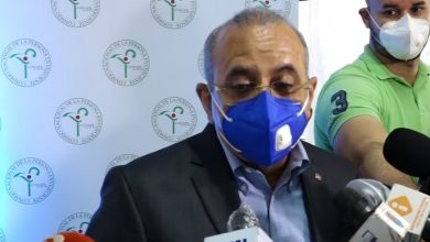 Photo of Ministro de Salud Pública justifica presencia en Estadio Cibao