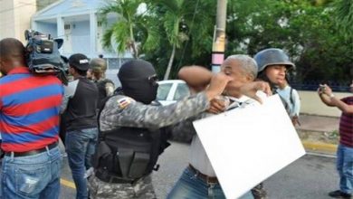 Photo of EE.UU. denuncia tratos degradantes de Policía en RD