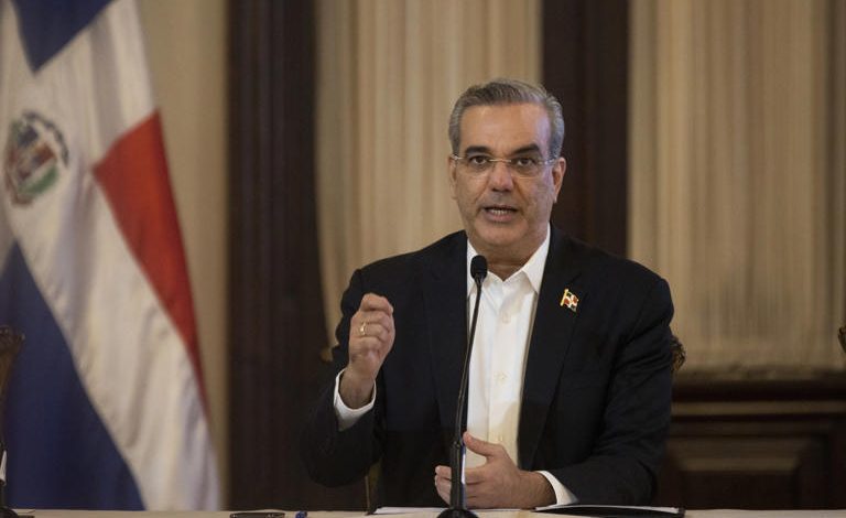 Photo of Presidente Abinader promulga Ley 30-26, sobre medidas pro crecimiento económico y mitigación de la crisis internacional
