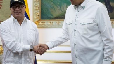 Photo of Los presidentes Maduro y Petro tienen reunión