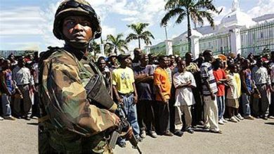 Photo of Un partido opositor de Kenia impugna de nuevo el despliegue de policías kenianos en Haití