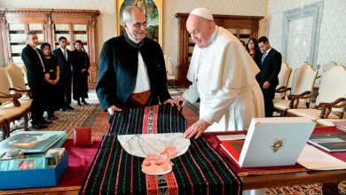 Photo of Timor Oriental recibe al papa en un viaje para impulsar su recuperación tras la independencia