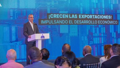 Photo of Abinader presenta crecimiento de exportaciones nacionales; RD alcanza cifras récords en últimos cuatro años