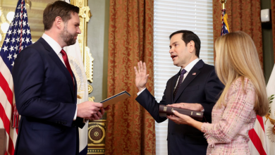 Photo of Marco Rubio promete trabajar por “un mundo más seguro” tras jurar como secretario de Estado