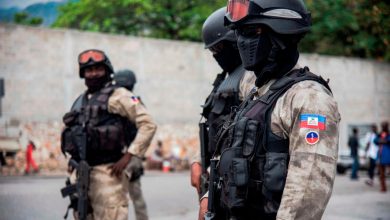 Photo of Bandas abaten a tres militares en Haití