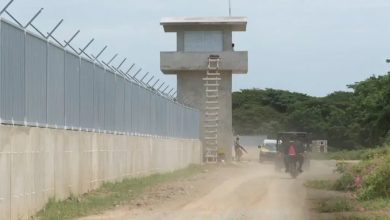 Photo of El muro entre República Dominicana y Haití, testigo mudo del trasiego en la frontera