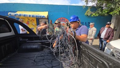 Photo of EDENORTE desmantela conexiones en Mercado Municipal de Pueblo Nuevo