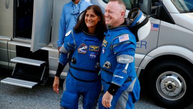 Photo of Los astronautas varados en la Estación Espacial abandonan la nave y vuelven a la Tierra