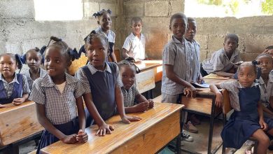 Photo of Educación colapsa en Haití y niños no pueden ir a la escuela por la violencia, alerta ONG