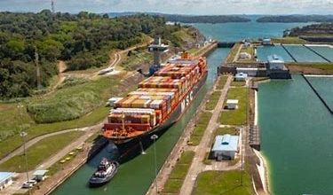 Photo of El poderoso fondo de inversión de EE.UU. BlackRock acuerda comprar dos puertos en el Canal de Panamá tras la acusación de Trump de influencia china