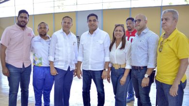 Photo of Ministro de Deportes supervisa trabajos en multiuso Garibaldi Almonte en Cotuí