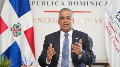 Photo of RD atrae más inversión en energías renovables y minería