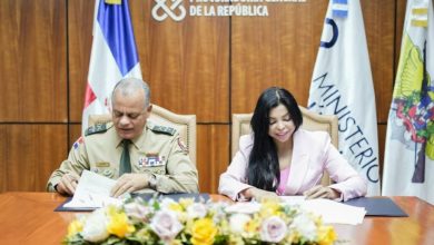 Photo of Procuraduría General firma con la Industria Militar la confección de uniformes para agentes penitenciario