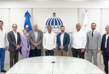 Photo of Delegación de EE. UU. observa el desarrollo del país en tierras raras
