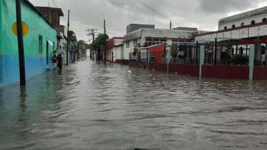 Photo of Suman 18,000 evacuados, inundaciones y deslaves en Cuba por fuertes lluvias