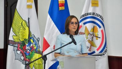 Photo of Ministerio de Defensa y Adeofa realizan taller para padres de niños con autismo