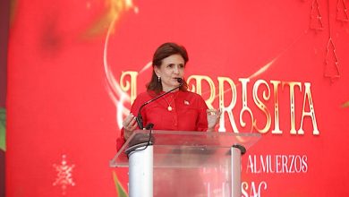Photo of Vicepresidenta Raquel Peña inicia en el Cibao la entrega del Bono Navideño 2025