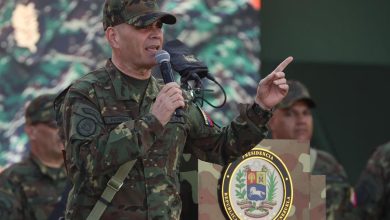 Photo of Venezuela dice que maniobras militares de EE.UU. en Trinidad y Tobago son una «agresión»