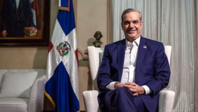 Photo of Abinader llama a los dominicanos a estar unidos, al amor y la solidaridad en esta Navidad y Año Nuevo