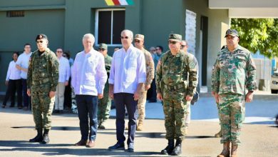 Photo of Ministro de Defensa presenta avances de la verja perimetral inteligente al presidente Abinader y al presidente electo de Chile, José Antonio Kast