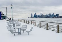 Photo of EE.UU. espera que la normalidad retorne el miércoles al transporte aéreo tras el temporal