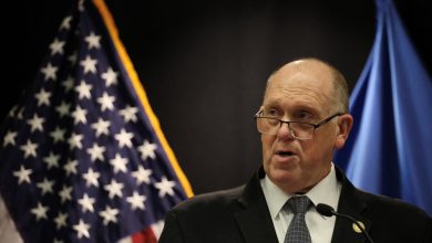 Photo of El Gobierno de Trump asegura que las redadas migratorias continuarán durante el cierre del DHS