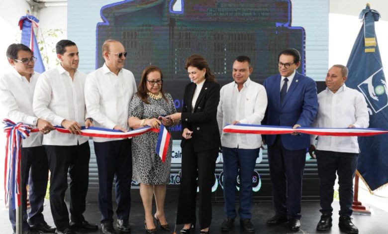 Photo of Vicepresidenta Raquel Peña entrega dos centros de salud en Santiago y La Vega; deja iniciados los trabajos del hospital de Pantoja