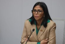 Photo of Delcy Rodríguez anuncia más cambios regionales en la Fuerza Armada
