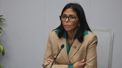 Photo of Delcy Rodríguez anuncia más cambios regionales en la Fuerza Armada