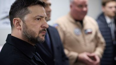 Photo of Zelenski dice que levantamiento de sanciones a crudo ruso permite a Moscú mantener ataques
