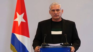 Photo of Presidente cubano rechaza dimitir por presión de Washington en inédita entrevista a medio de EE. UU.