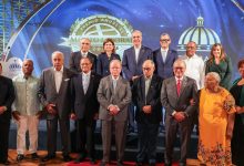 Photo of Empresarios y sindicalistas se comprometen a seguir trabajando junto con el Gobierno en favor del crecimiento económico