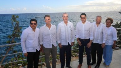 Photo of Presidente Abinader y ministro Collado inauguran segunda etapa del Malecón de Santo Domingo Este