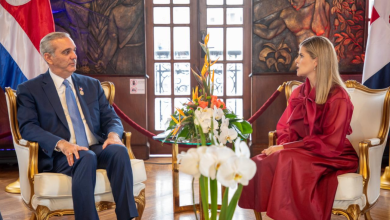 Photo of Presidente Abinader sostiene reunión bilateral con la mandataria electa, Laura Fernández Delgado