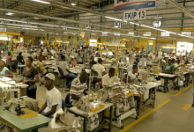 Photo of Haití fija el salario mínimo diario para la industria de manufactura en 7,7 dólares