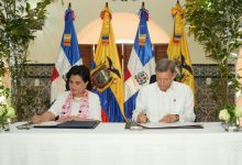 Photo of Cancilleres de Ecuador y República Dominicana acuerdan impulsar proyectos bilaterales en beneficio de ambos países