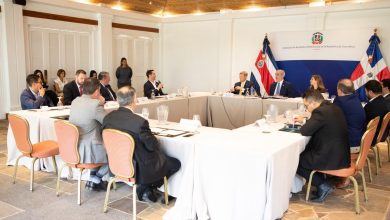 Photo of Presidente Abinader sostiene encuentro con empresarios de Costa Rica organizado por la Embajada Dominicana