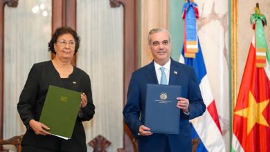 Photo of República Dominicana y Surinam firman acuerdos de cooperación y alianzas estratégicas