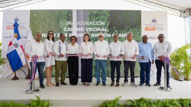 Photo of Raquel Peña desarrolla agenda en Monte Plata centrada en la juventud, la producción y el desarrollo comunitario