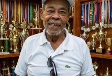 Photo of Víctor Pascual, el escultor de campeones que llegará al Pabellón de la Fama