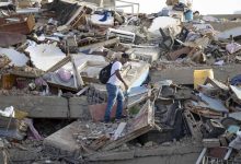 Photo of Casi mil muertos y más de 50,000 desaparecidos tras doble terremoto en Venezuela