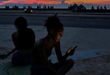 Photo of Cuba, sin combustible, restablece progresivamente su red eléctrica tras apagón nacional