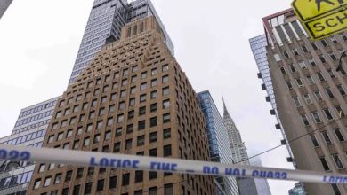 Photo of Evacúan edificio en el centro de Manhattan por temor al colapso de su estructura