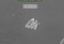 Photo of Trump dice que EE.UU. se convertirá en el «guardián» de Ormuz y pide una «compensación»