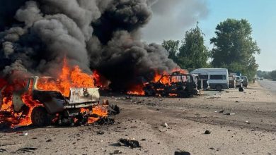 Photo of Ucrania lanza drones contra Moscú mientras misiles rusos matan a 10 en un pueblo ucraniano