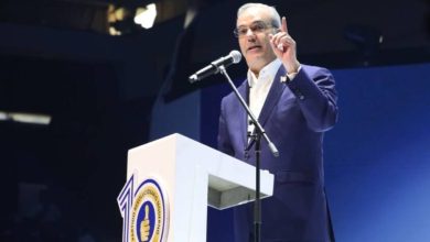 Photo of Abinader asume presidencia del PRM hasta 2030 y Deligne Ascención tendrá mayor peso operativo en el partido