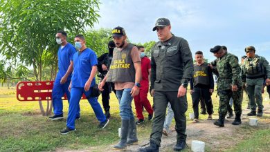 Photo of Colombia rescata a ocho personas secuestradas por el ELN en la región del Catatumbo