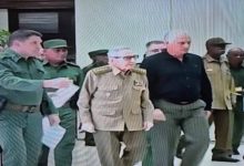 Photo of Raúl Castro participa en un acto público en Cuba tras los rumores sobre su estado de salud
